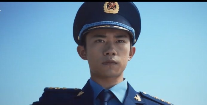 易烊千玺空军招飞宣传片视频完整版分享图3: